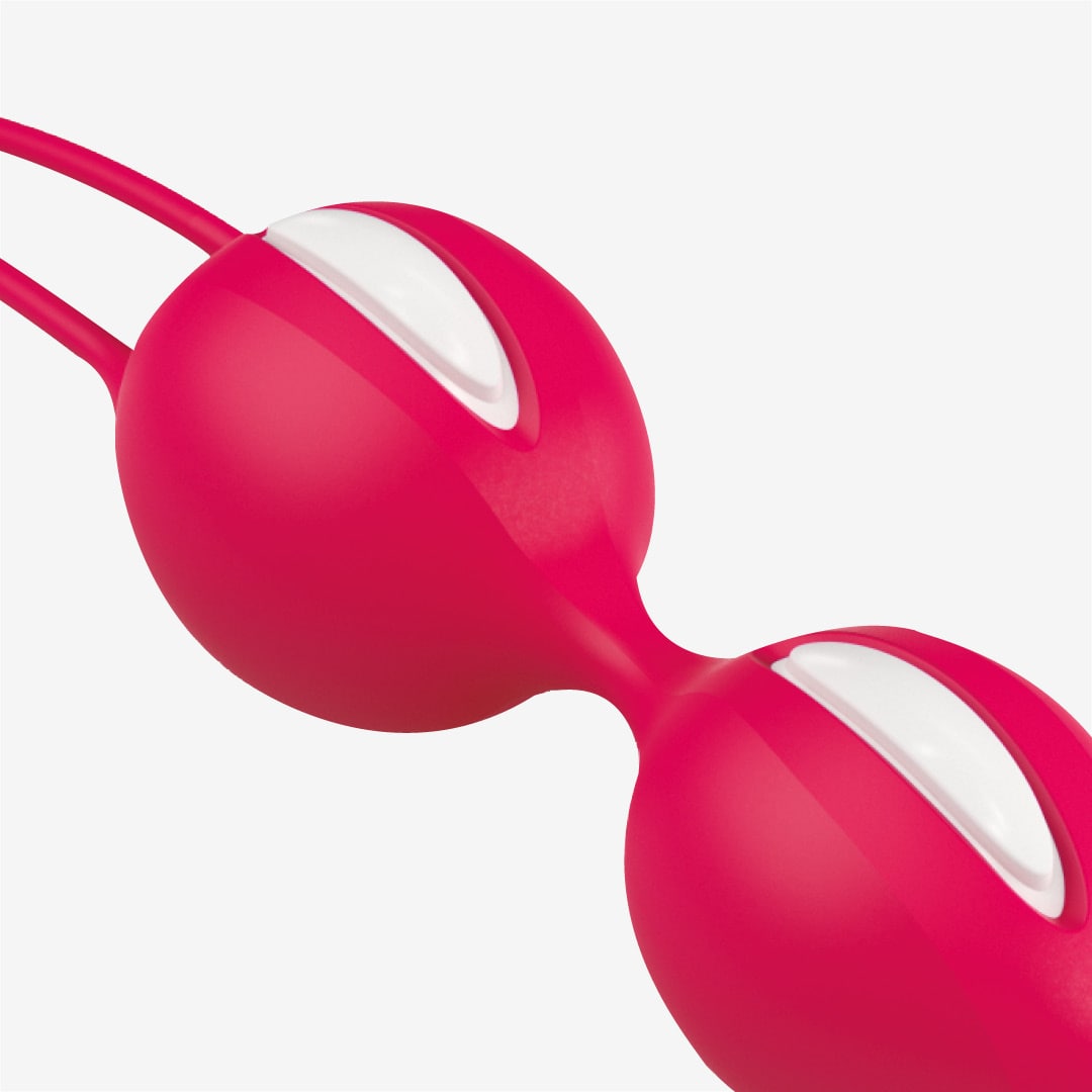 SMARTBALLS DUO india red Beckenbodenkugeln close up