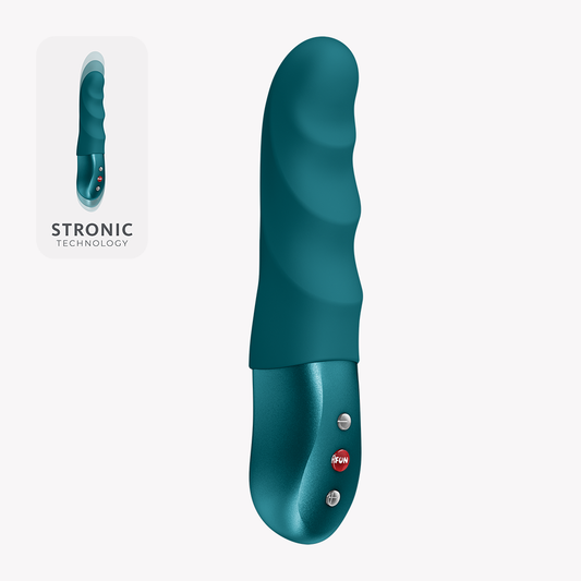 STRONIC PETITE
