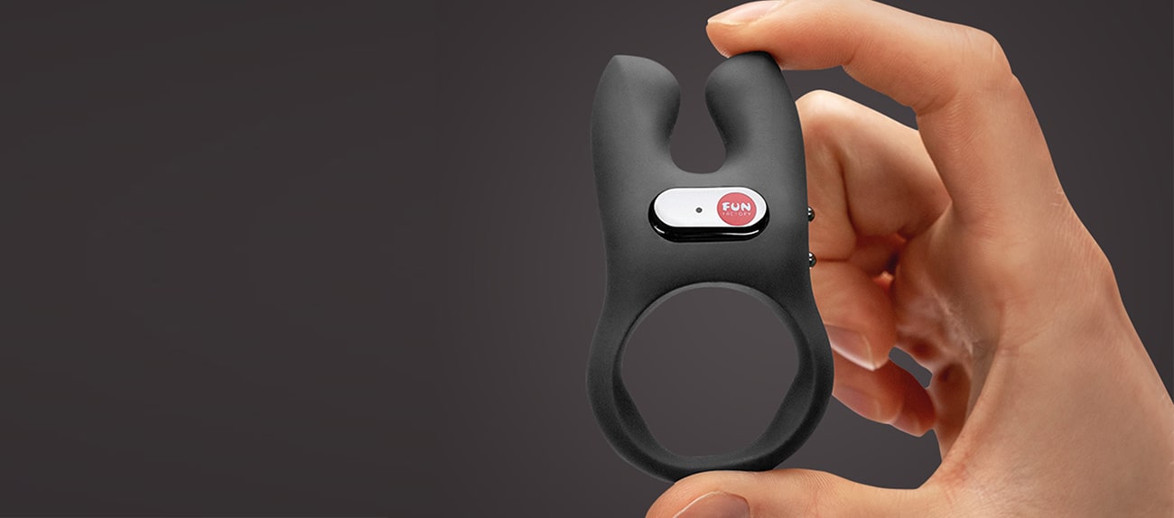 FUN FACTORY - Vibrierender Penisring NŌS in black